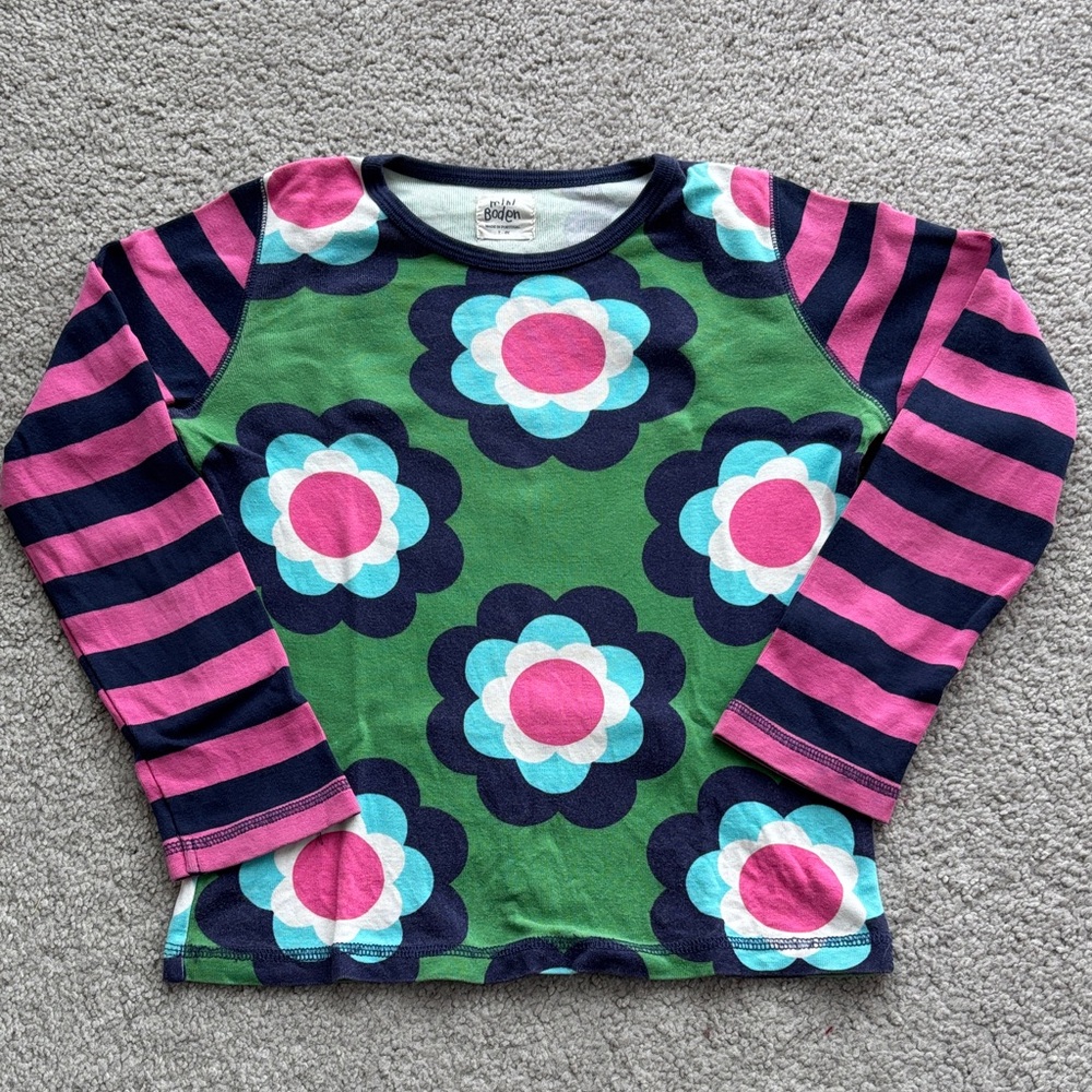 Mini Biden 100% cotton long-sleeved tee - flower power!